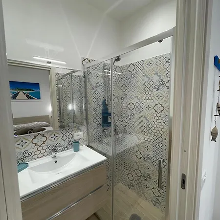 La Casetta Di Isola Apartment *